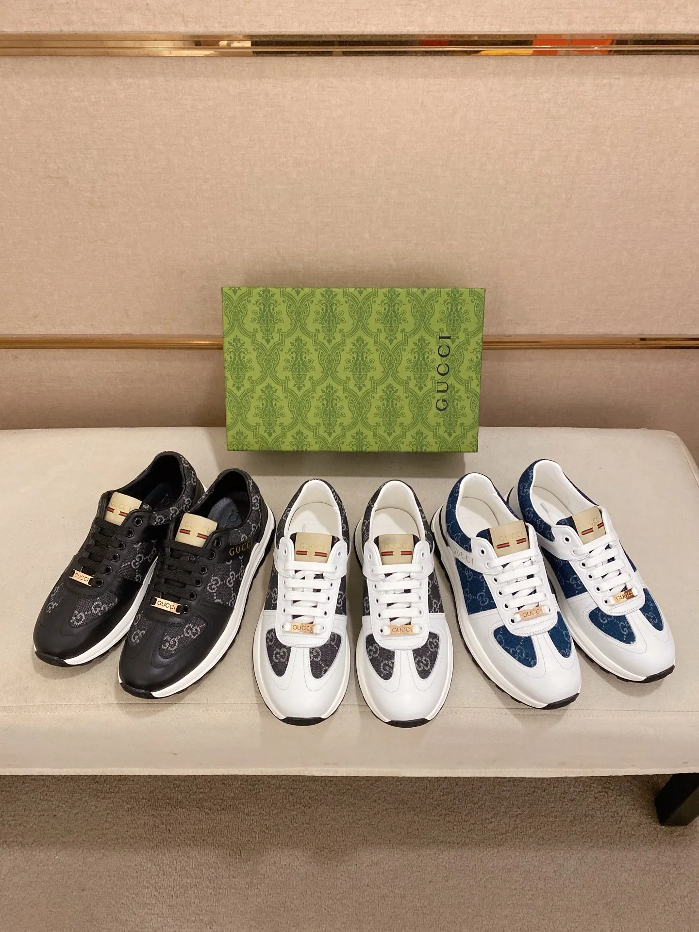 Men's clothing and shoes💰 400💰🇮🇹🇮🇹GUCCI (Gucci) top 🔍🔍 new models are on sale at the same time, the upper 🇮🇹 is imported Italian first-layer cowhide, the lining is fully imported sheepskin 💪💪, completely 1⃣️compared 1⃣️Reproduction🇮🇹💪💪, ⚠Sole: The original sole is specially provided by the original factory, the exclusive movable molded sole is super comfortable, ⚠Original factory follow-up goods, 🔍🔍high quality, you can enter and leave the counter at will, welcome to compare⚠. Code number: 38-44 (45 is custom-made and cannot be returned or exchanged)